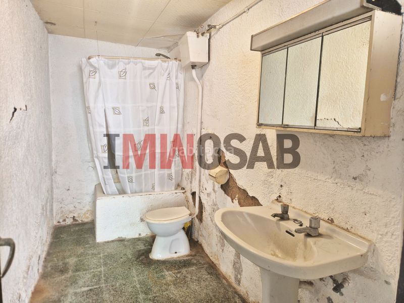 Foto 03d32c09-e558-4d67-9320-9ce1759ed504. Casa adossada a Prats de Lluçanès