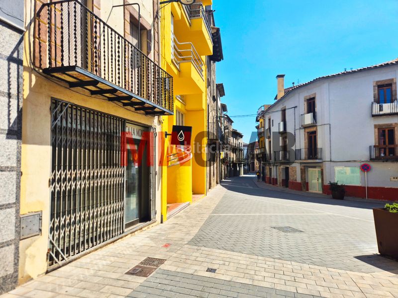 Foto 59bd5e1f-e317-45b4-b57f-7f766922cb03. Casa adossada a Prats de Lluçanès