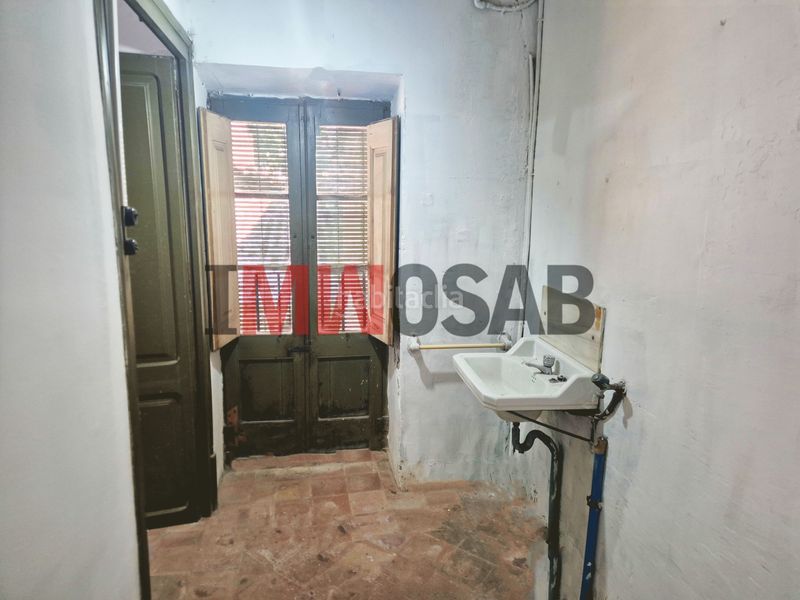 Foto a808a8b2-a1bf-4a20-9598-2374aefa52f2. Casa adossada a Prats de Lluçanès