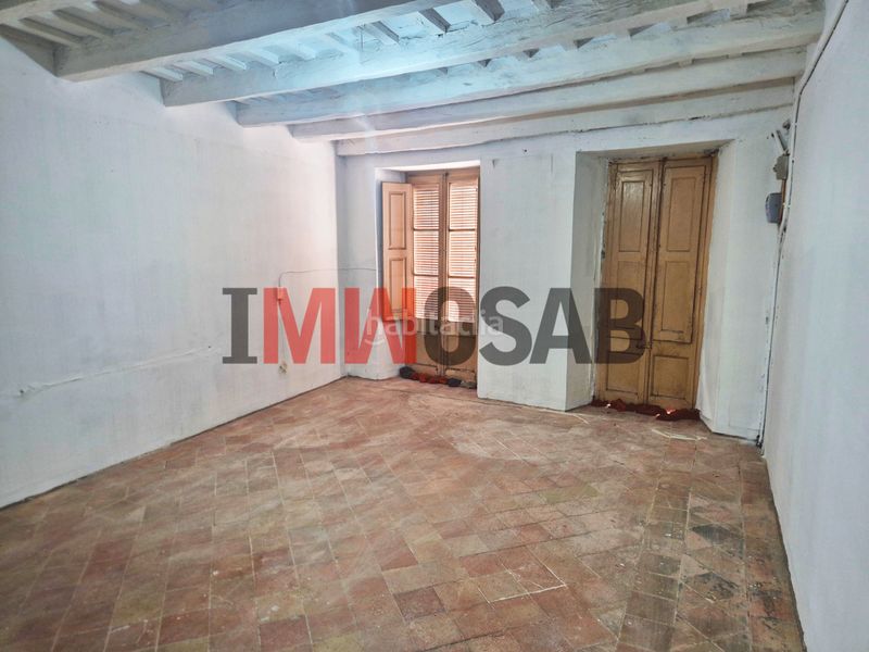 Foto faf5bfe2-51da-4231-bf7c-332bc2862bd1. Casa adossada a Prats de Lluçanès