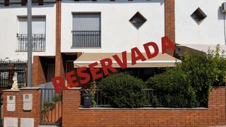 Casa a schiera  Carrer vallespir. Casa reservada         casa unifamiliar con 4 habitaciones, ampl