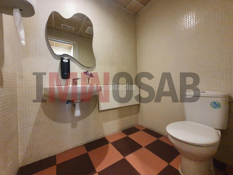 Foto a65e1247-4d79-4dc8-ba24-3140a8e8cb4e. Geschäftsraum in Prats de Lluçanès