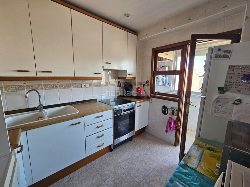 Foto 781d7dc4-029f-4afe-aaf7-95cffdb42023. Àtic amb xemeneia a Pere Garau Palma de Mallorca