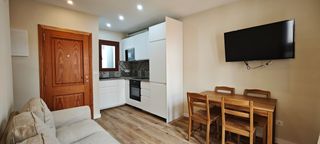Rent Flat  Carrer dels argenters. Plaza mayor