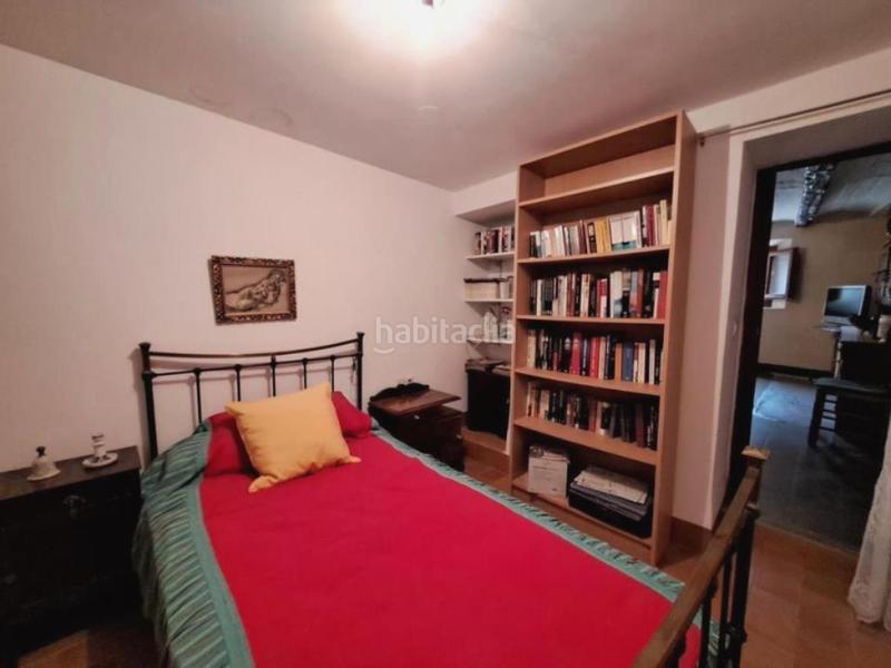 Foto 1a2cfd05-7d9a-4f9a-9f03-59bab8fcba3e. Casa aparellada amb xemeneia a Peñarroya de Tastavins