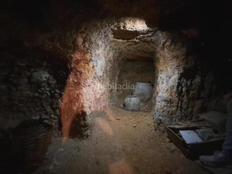 Foto 4ac2ff7e-ac7a-4f86-9902-f32ea2ec4fdd. Casa aparellada amb xemeneia a Peñarroya de Tastavins