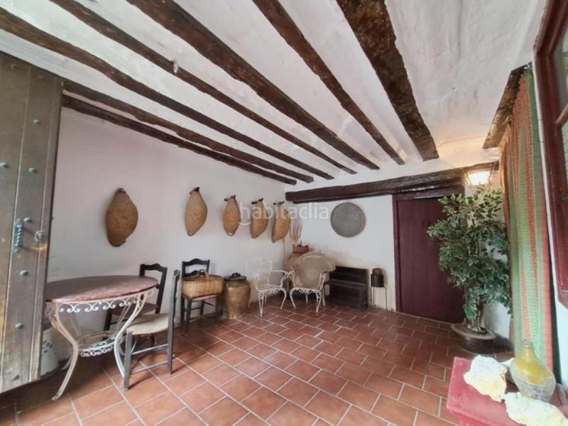 Foto e7ef3792-33f7-4c14-b3f8-dc355f3c2d17. Casa aparellada amb xemeneia a Peñarroya de Tastavins