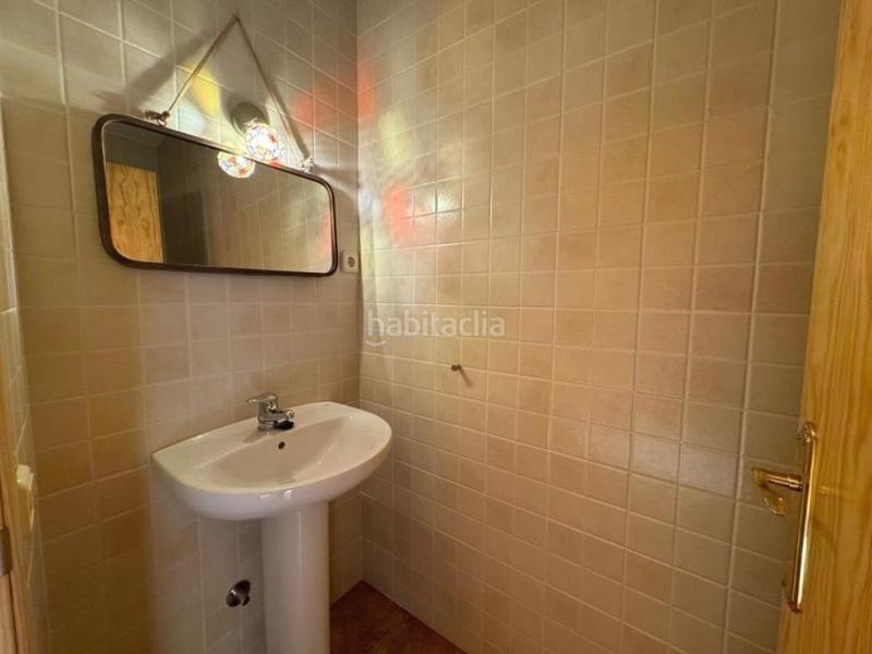Foto cf078aad-fa71-4249-a9f4-d18665170d2f. Casa bifamiliare con riscaldamento parcheggio in Cretas