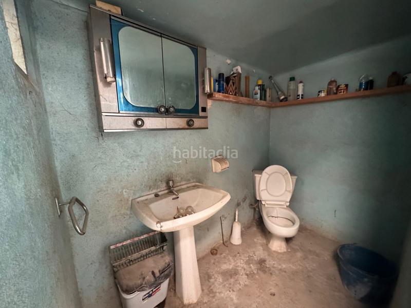 Foto 21d3a416-2c9f-47d8-9b72-9eeec42222f5. Casa bifamiliare con parcheggio in Ráfales