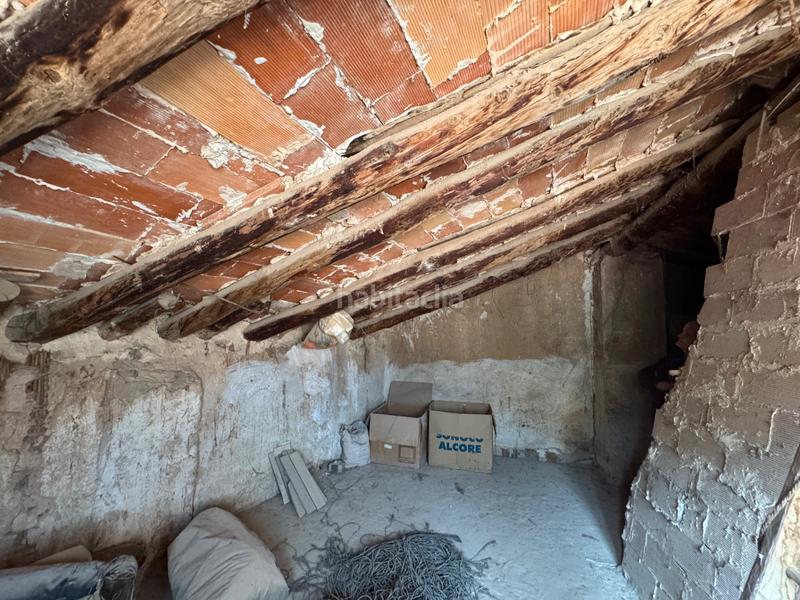 Foto 459a1caa-05ea-41b8-b948-bd9f6736fe22. Casa bifamiliare con parcheggio in Ráfales