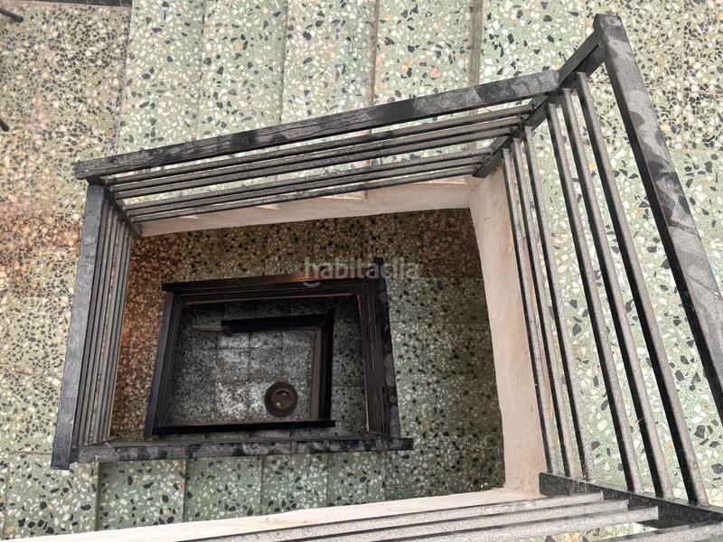 Foto f1fa28b4-a87c-4092-be97-f44cb317b7ac. Casa bifamiliare con parcheggio in Ráfales