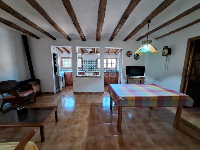 Foto 00c15ef0-f332-4572-bd63-475eeaebda0d. Casa bifamiliare con riscaldamento in Valderrobres