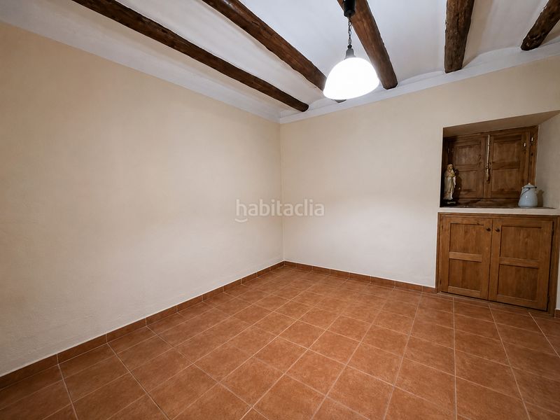 Foto 6b16360e-6a84-4ae9-82d5-b3e1883d96a0. Casa aparellada amb calefacció a Valderrobres