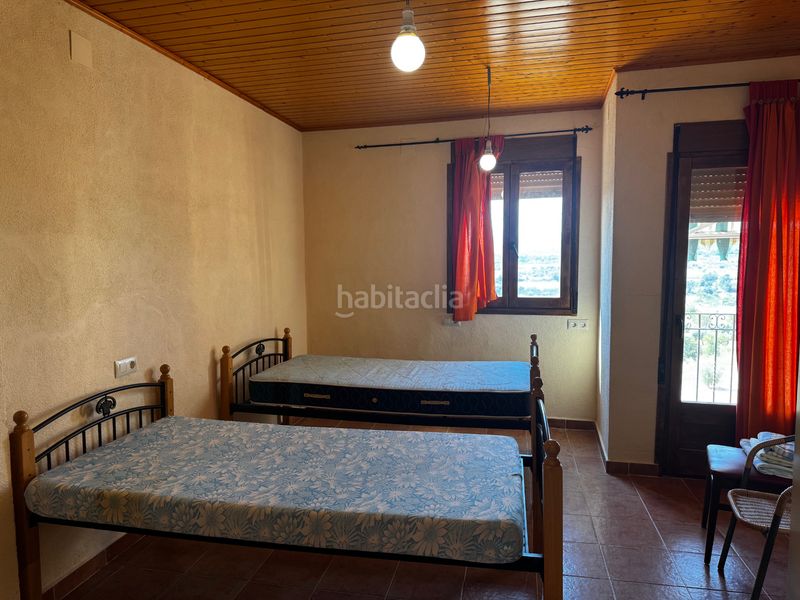 Foto d493c73e-978c-41c0-b510-01d043b9a955. Masia amb calefacció aparcament piscina a Cretas