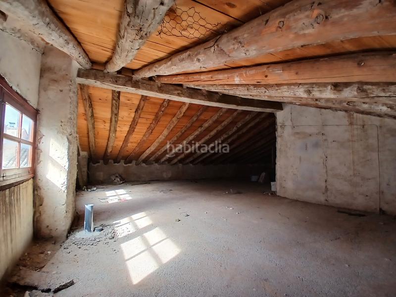 Foto 2c41cdaa-aca7-4819-aac1-39bb705ab8d4. Àtic a avenida hispanidad 7 a Valderrobres