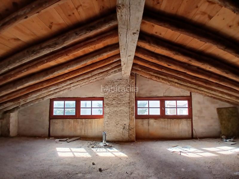 Foto c3198600-ff76-4223-b7ae-423305cd1829. Àtic a avenida hispanidad 7 a Valderrobres