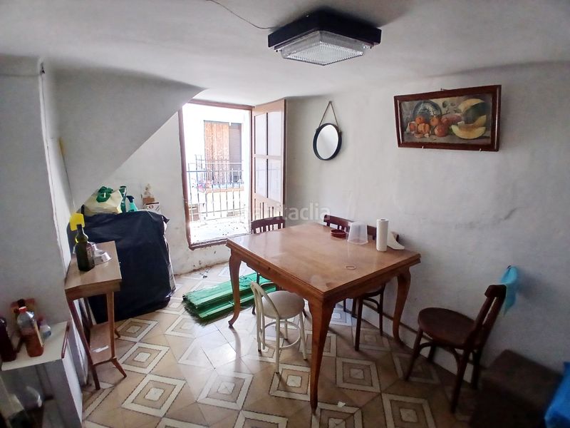 Foto c193b869-0d2e-4e29-b05f-c64038d7dca4. Casa pareada en calle la iglesia 18 casa de pueblo en Ginebrosa (La)