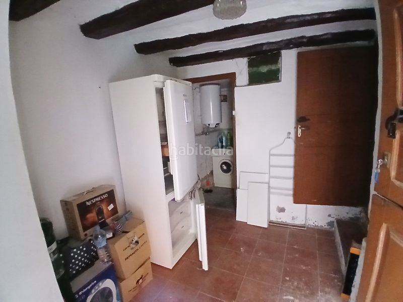 Foto c60f47fb-785c-4bc0-9b3c-06ad39a1cadd. Casa pareada en calle la iglesia 18 casa de pueblo en Ginebrosa (La)