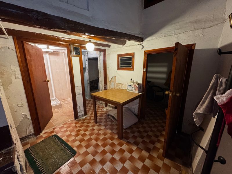 Foto 4a44015e-0d2f-4de2-ab1c-1fa3ba60645d. Casa aparellada a Arnes