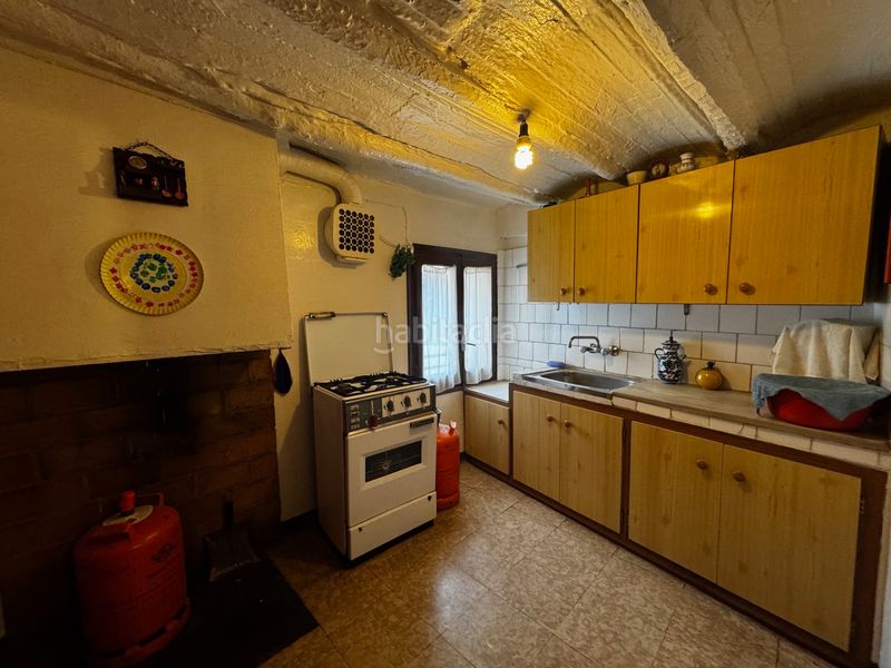 Foto 86f83601-8637-4d8e-b0e3-4a79e4efc017. Casa aparellada a Arnes