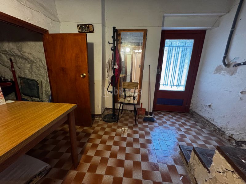 Foto cefe7db4-8795-4478-bc43-0ff64e8b3ea4. Casa aparellada a Arnes