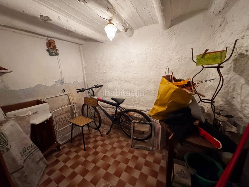 Foto dece8345-92d1-469c-a53d-ff4899661be2. Casa aparellada a Arnes