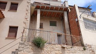 Doppelhaus  Calle matarraña 5. Torre del compte-casa con terraza y vistas