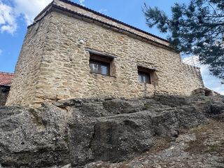 Casa  Calle cantonet 52. Fórnoles-casa con encanto