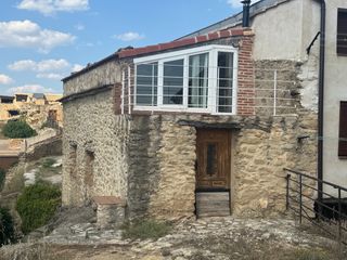 House in Fórnoles. Fórnoles-casa con encanto