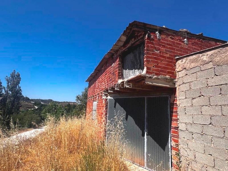 Foto d0bd578e-da29-4117-816f-c42bfc3201c3. Finca rústica a Valderrobres
