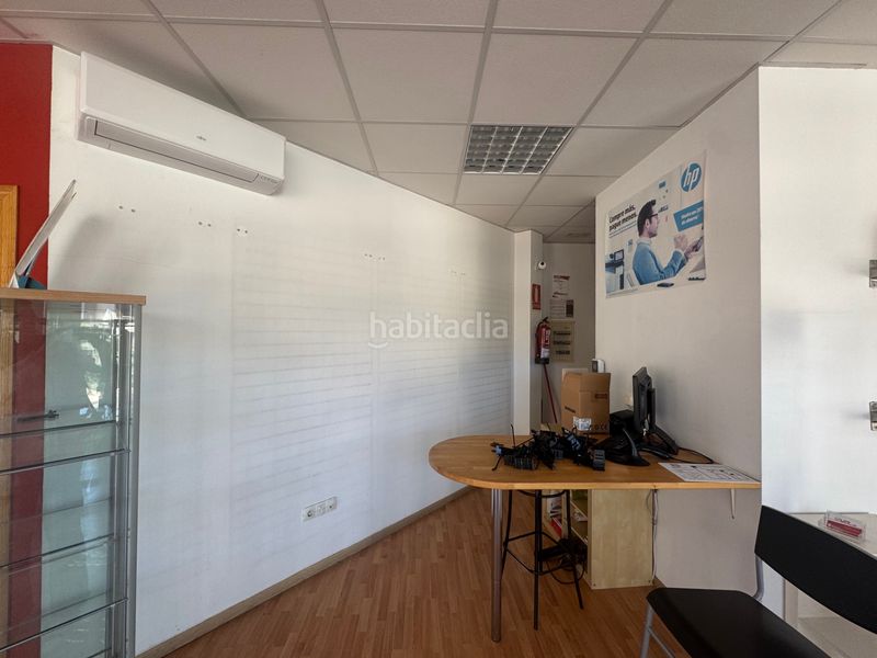 Foto b5110b9c-2bae-4950-9842-4b8f546bec02. Lloguer local comercial amb calefacció a Valderrobres