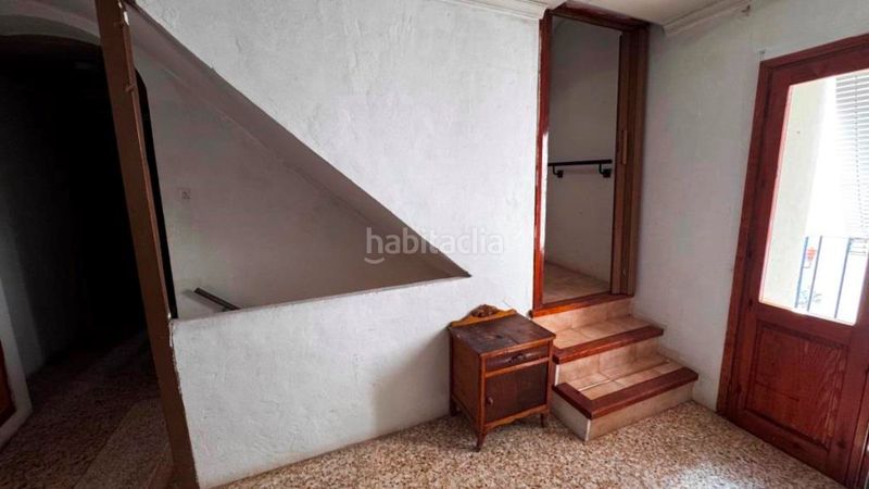 Foto d2a20c5d-fad2-4cbb-aaea-518c87ad5146. Casa aparellada a Valjunquera