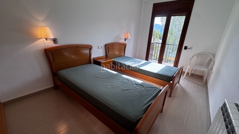 Foto ee62f029-7f07-4fd8-9944-42b7c507e604. Casa aparellada amb calefacció aparcament a Beceite