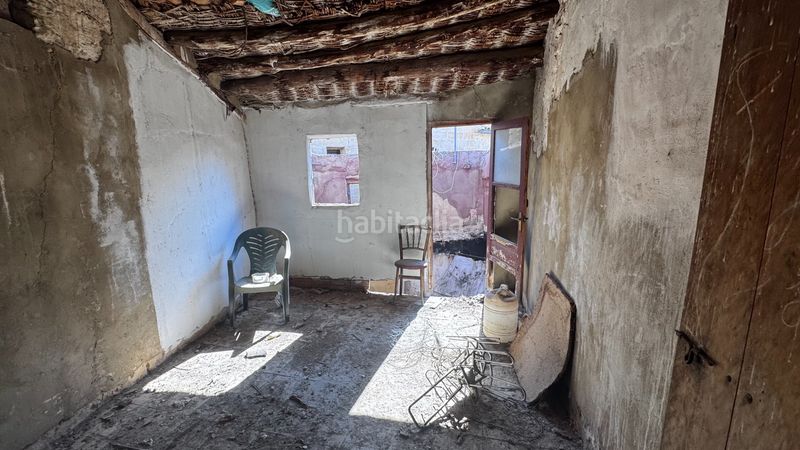 Foto 08ab0f7d-2958-4459-aa23-3e376781232c. Casa aparellada a Valjunquera