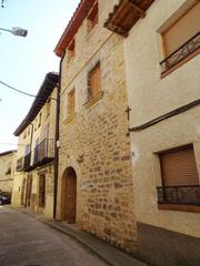 Casa adossada a Monroyo. Monroyo.- casa  con jardín y terraza