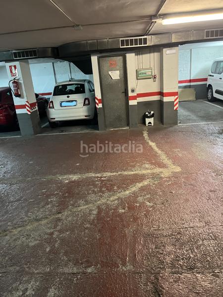 Foto adbcb52b-15c0-46b1-a47d-40a49cb6b14c. Posto auto in Centre Hospitalet de Llobregat (L´)