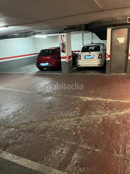 Foto bc40f7c3-80b9-4752-a125-2b4b48e865f9. Posto auto in Centre Hospitalet de Llobregat (L´)