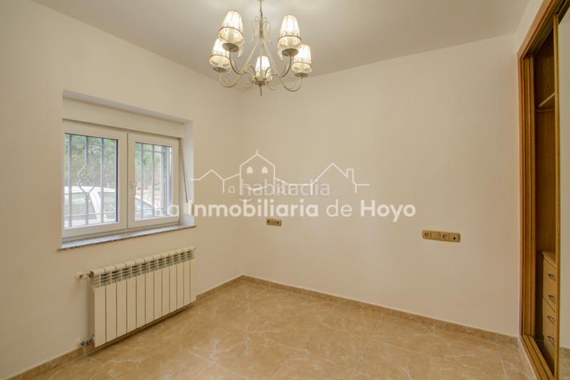 Foto 0f5d88f8-858b-418c-bb45-5cd4f3127c36. Casa encantadora casa en planta baja en venta en Hoyo de Manzanares