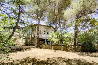 Casa in Hoyo de Manzanares. Chalet independiente sobre parcela de 1.839 m con vistas directa