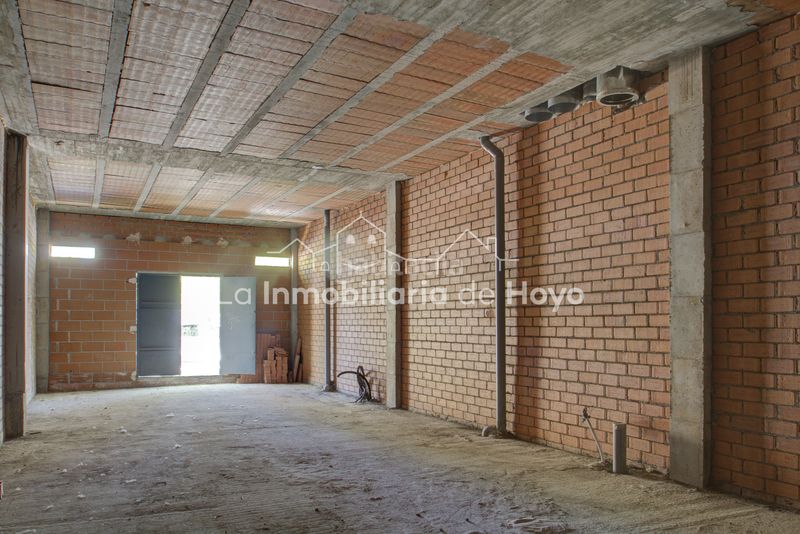 Foto 087b6c32-9976-4df3-b15f-9a5b005a1950. Local comercial a Centro Colmenar Viejo