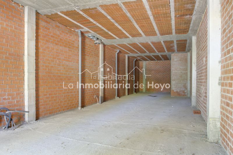 Foto 52649531-00a8-4228-a518-fc9b84014969. Local comercial a Centro Colmenar Viejo