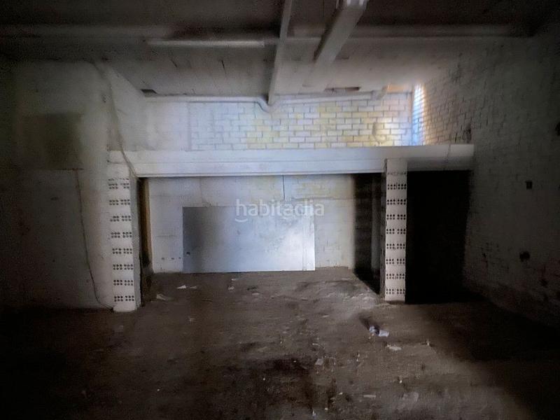 Foto 71b2ccb7-3447-45a3-96a6-a24d82ad3481. Local comercial a La Salut Badalona