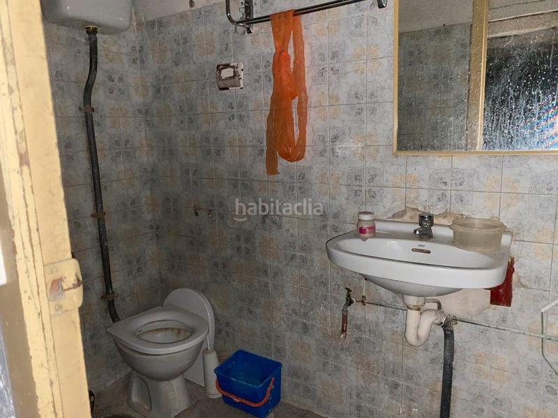 Foto 99d5ac27-52be-404b-a026-52aec19c20f2. Local comercial a La Salut Badalona