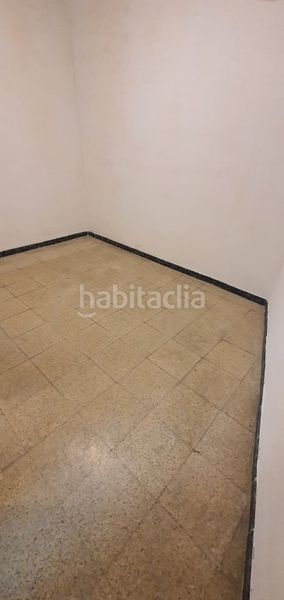 Foto 9b544a33-aa0f-423c-a994-91c75c582987. Planta baixa amb aparcament a Guinardó Barcelona