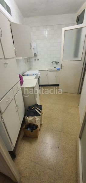 Foto f939b5f2-04fc-44fc-be47-2e1b674c67e0. Planta baixa amb aparcament a Guinardó Barcelona