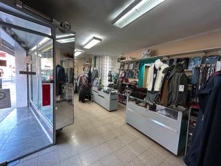 Pis  Avinguda de la mare de du de montserrat. Bajo en venta en guinard