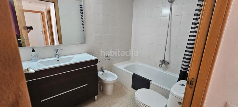 Foto b7590859-81b3-41a9-8175-df3fff1cc31e. Pis amb calefacció aparcament a Progrés - Pep Ventura Badalona