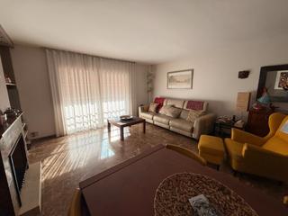 Casa aparellada a Progrés - Pep Ventura. Casa en venta en pep ventura