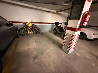 Posto auto  Carrer del general weyler. Parking en venta en pep ventura