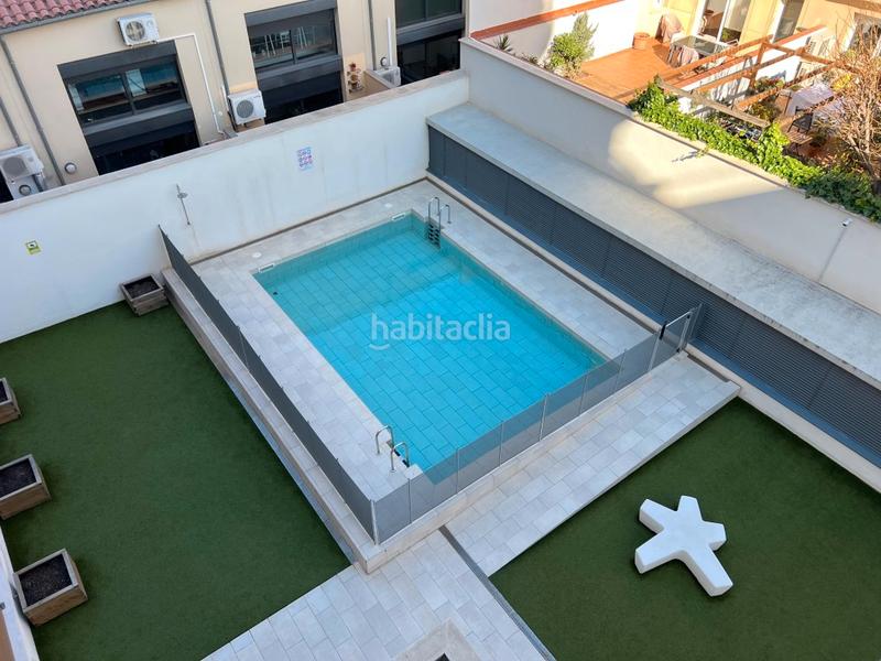 Foto 18d8bea8-7716-499d-a067-820c4516cda8. Flat with heating parking pool in Centre Badalona